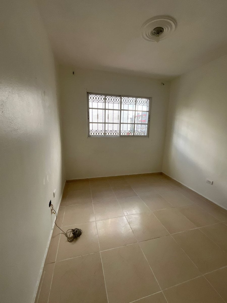 Apartamento en Venta en Reparto Los Tres Ojos – foto 5