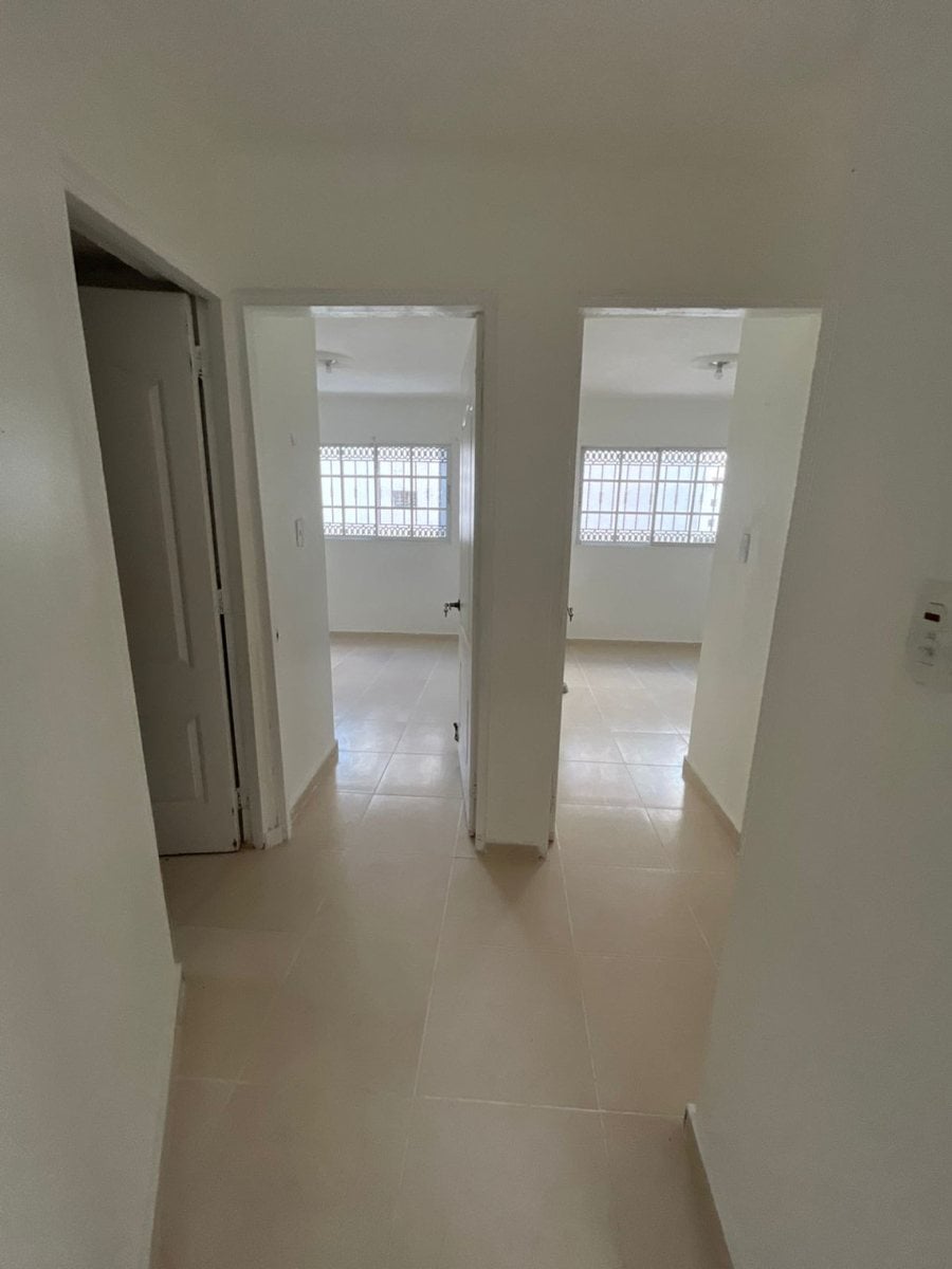 Apartamento en Venta en Reparto Los Tres Ojos – foto 3