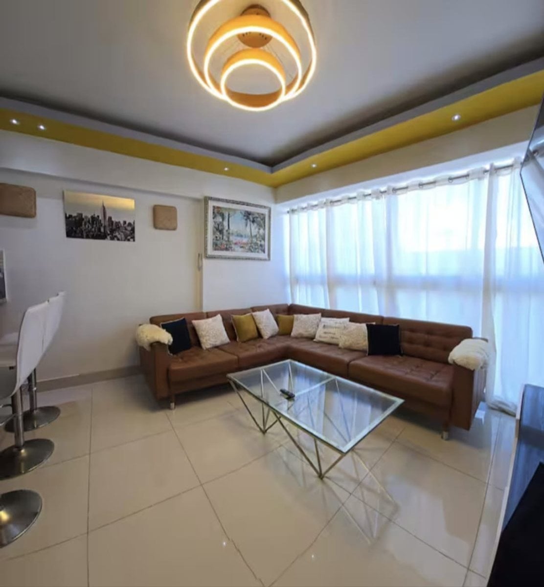 Apartamento en Ensanche Julieta, 2 hab, 2 baños – foto 1