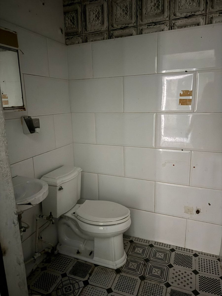 Local comercial en alquiler – foto 6