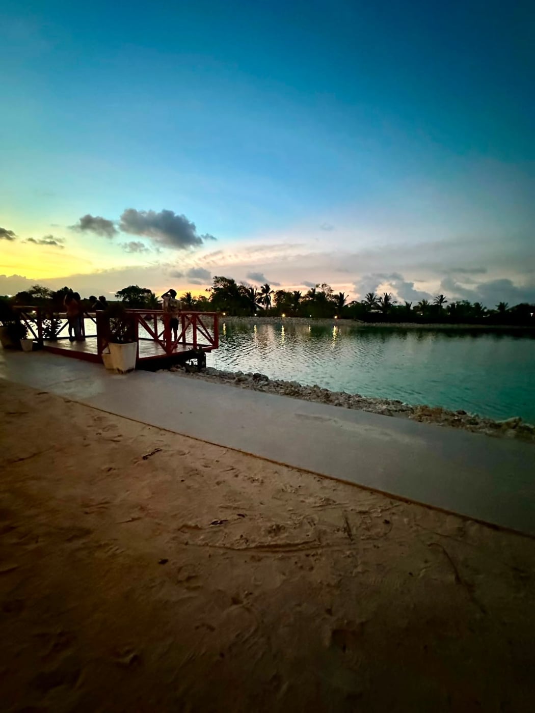 Villa nueva y amueblada en Vistacana – foto 4