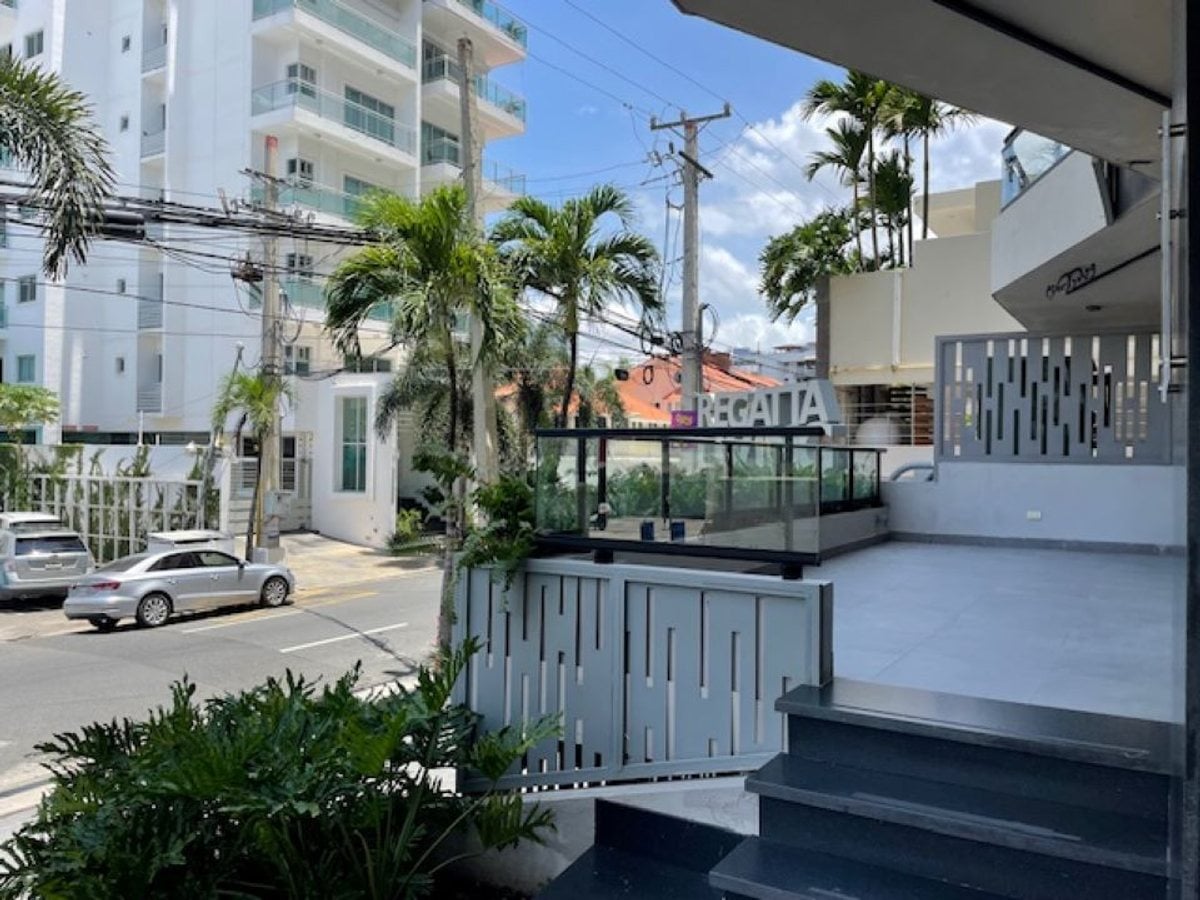 Apartamento amueblado en Piantini, Santo Domingo – foto 1