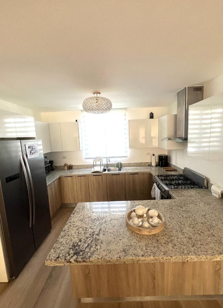 APARTAMENTO EN VENTA THE BEACH – foto 2