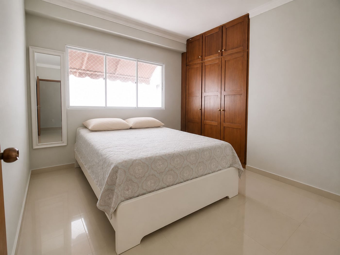 APARTAMENTO EN VENTA EN URB MIRAMAR – foto 8