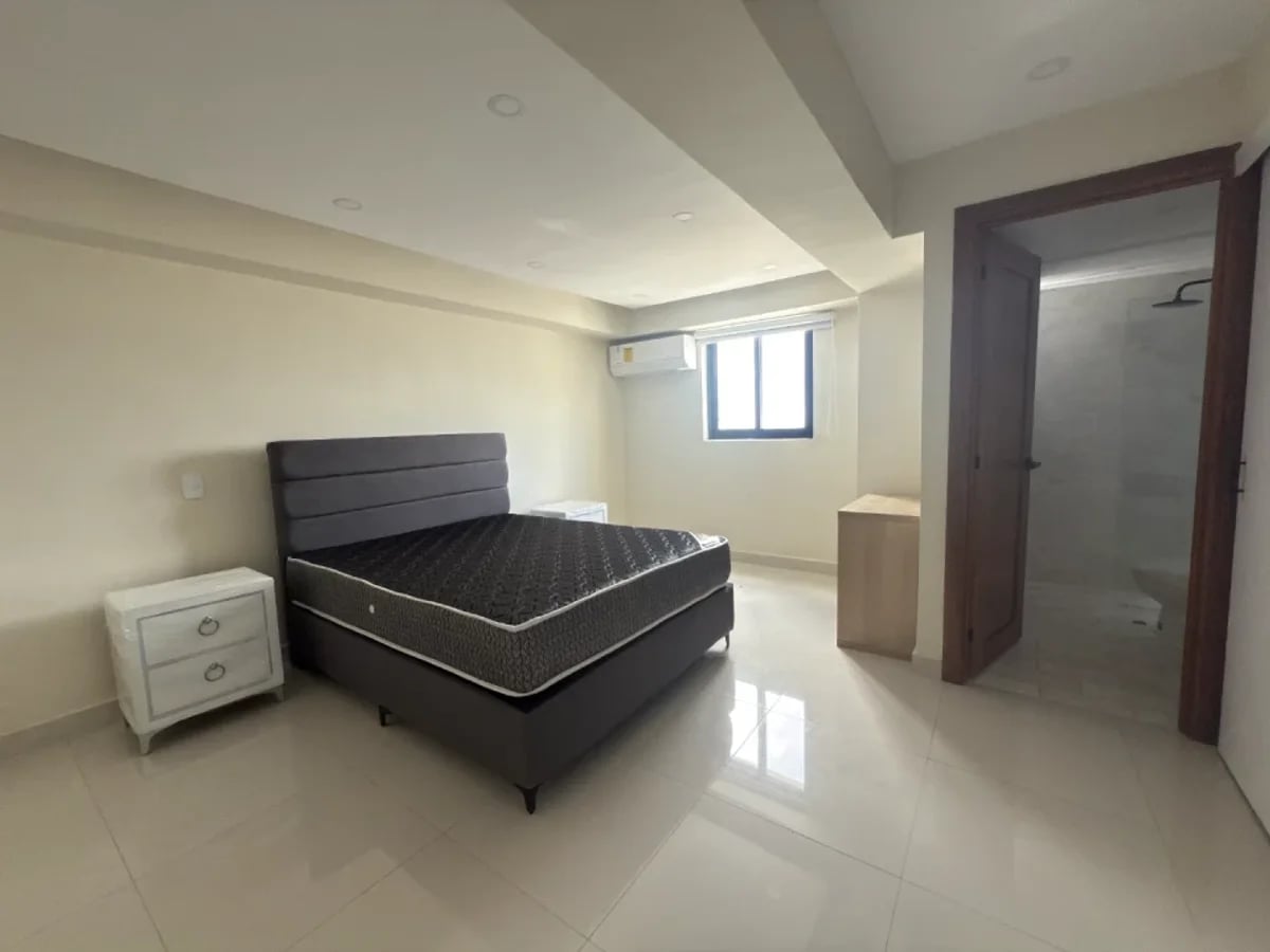Apartamento en Ensanche Serrallés, Santo Domingo – foto 2