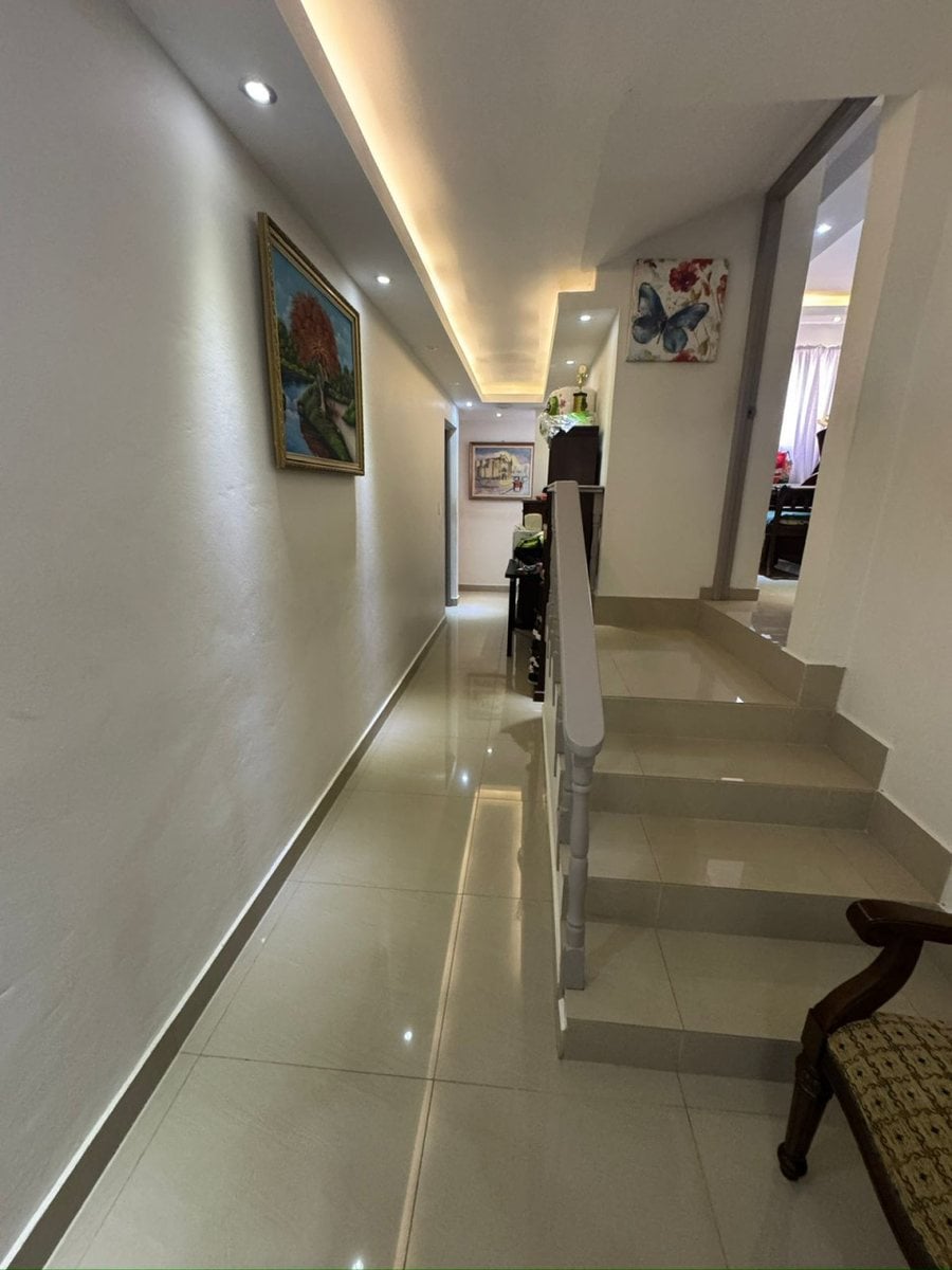 VENTA APARTAMENTO EN RENACIMIENTO – foto 3