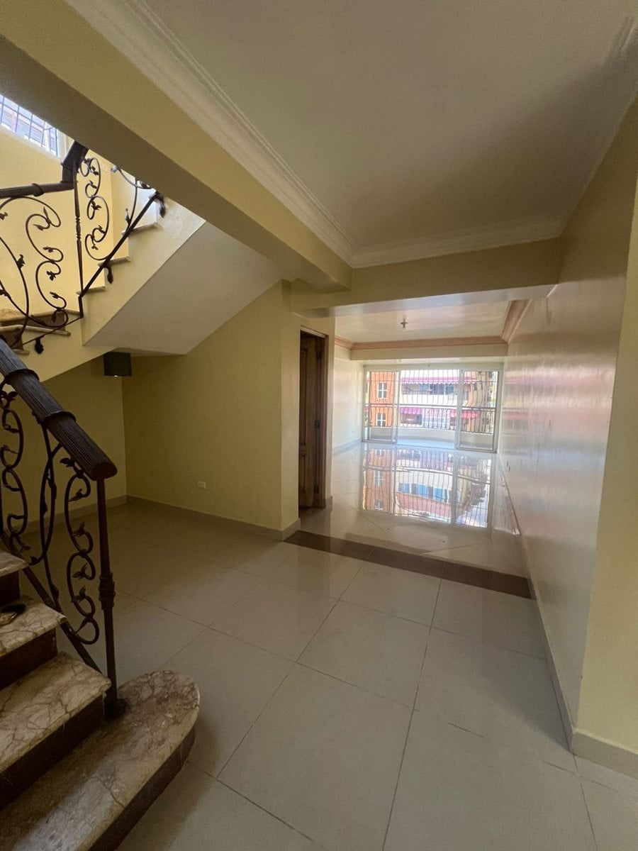Penthouse en Urbanización Real, Santo Domingo – foto 1