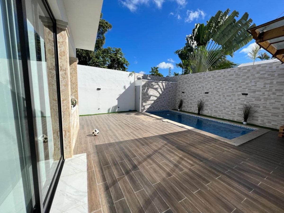 Altos De Arroyo Hondo III Casa en venta US$650K – foto 11