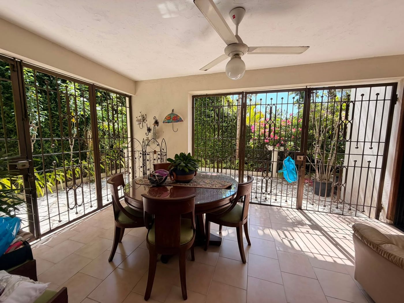 Casa de 5 Habs con Piscina en Altos de Arroyo Hond – foto 1