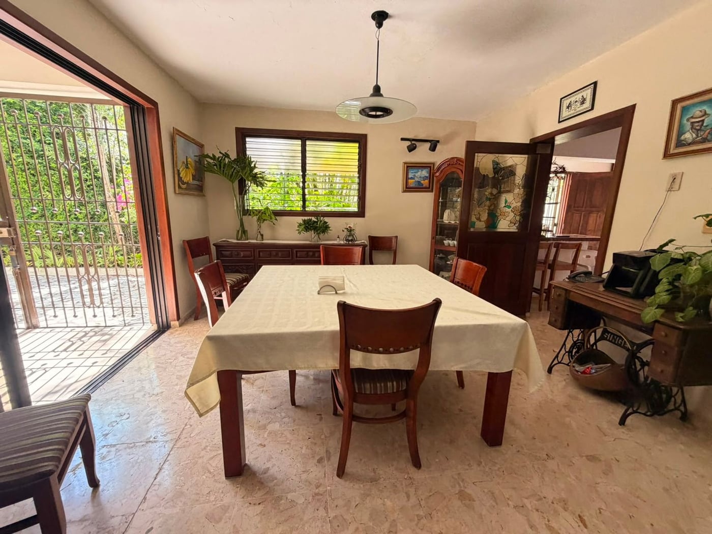 Casa de 5 Habs con Piscina en Altos de Arroyo Hond – foto 4