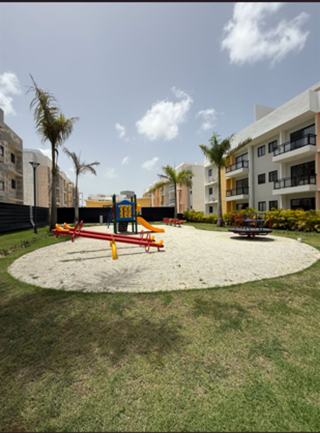 Apartamento Nuevo con Piscina en Pueblo Bávaro – foto 4