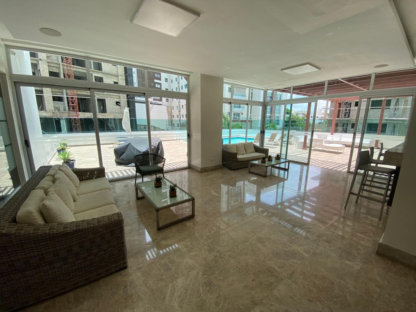 ALQUILO APTO AMUEBLADO TORRE MODERNA – foto 8