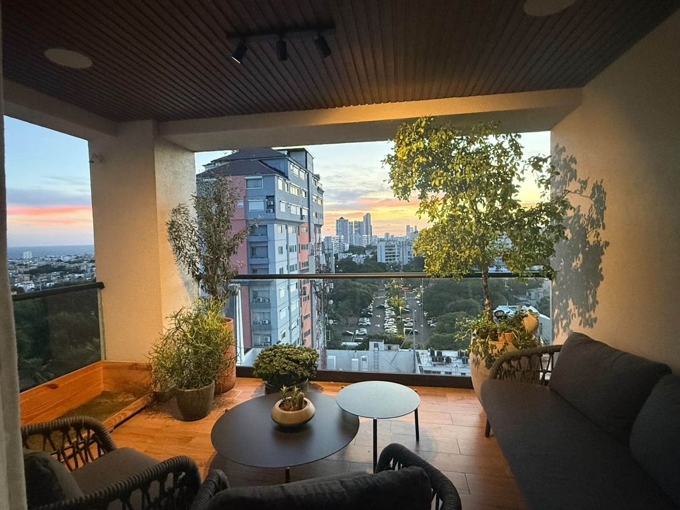 Amplio apartamento con 2 niveles en Venta – foto 1