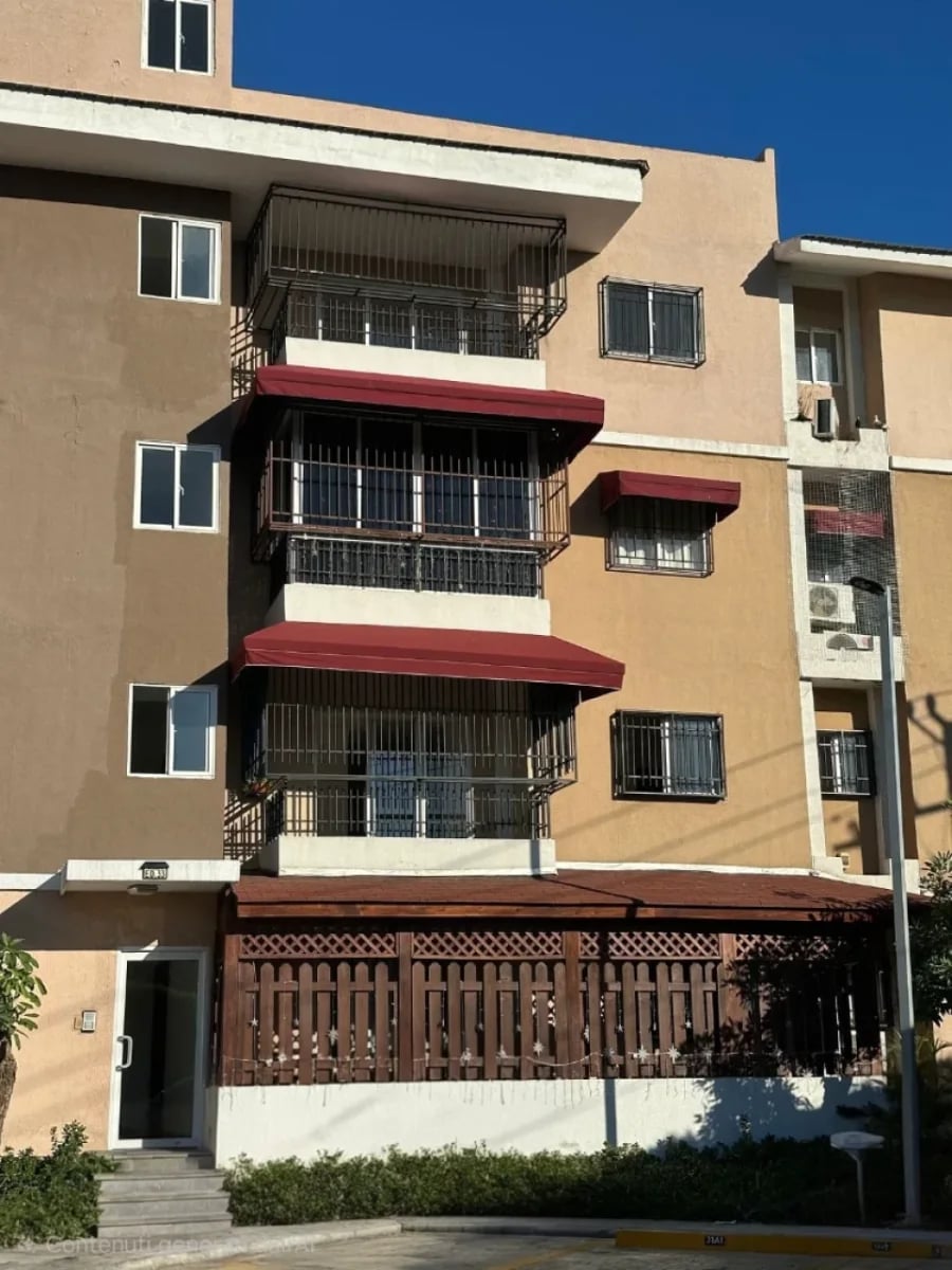 Apartamento en Brisas de las Colinas III – foto 10