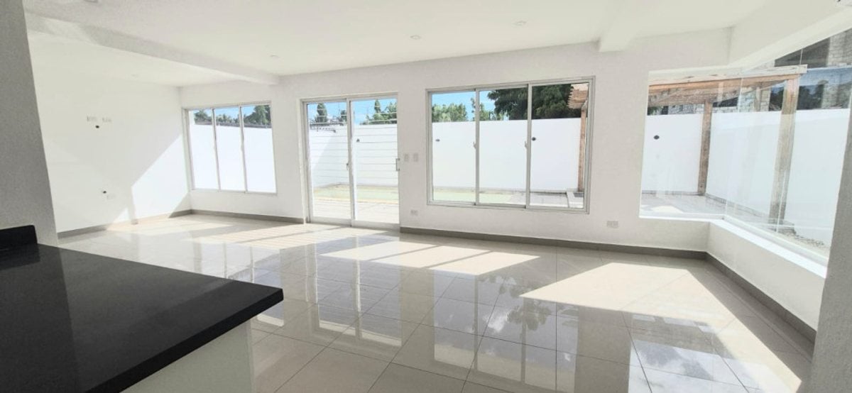 Casa en Caleta, La Romana – foto 4