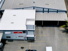 Nave industrial de 1,465 m² en alquiler en Herrera – foto 1