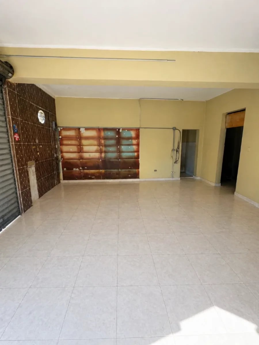 Local comercial en esquina en San Carlos – foto 1