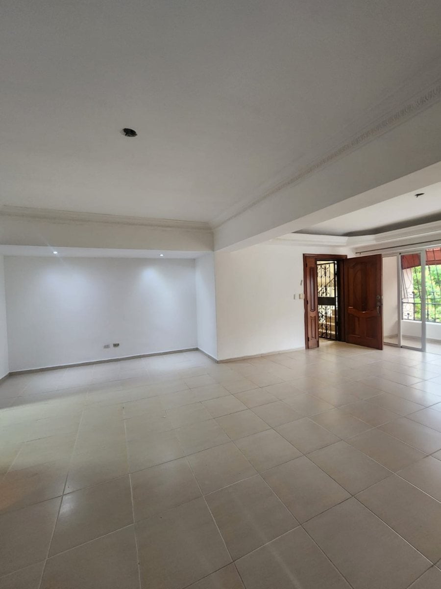 Apartamento en El Residencial Gil Roma XXXII – foto 3