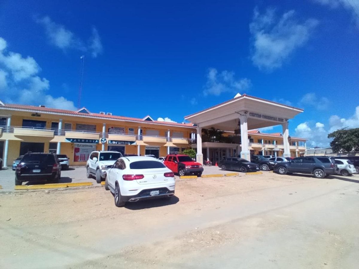 LOCAL COMERCIAL EN VENTA 45 M² SAN ISIDRO ADENTRO – foto 1