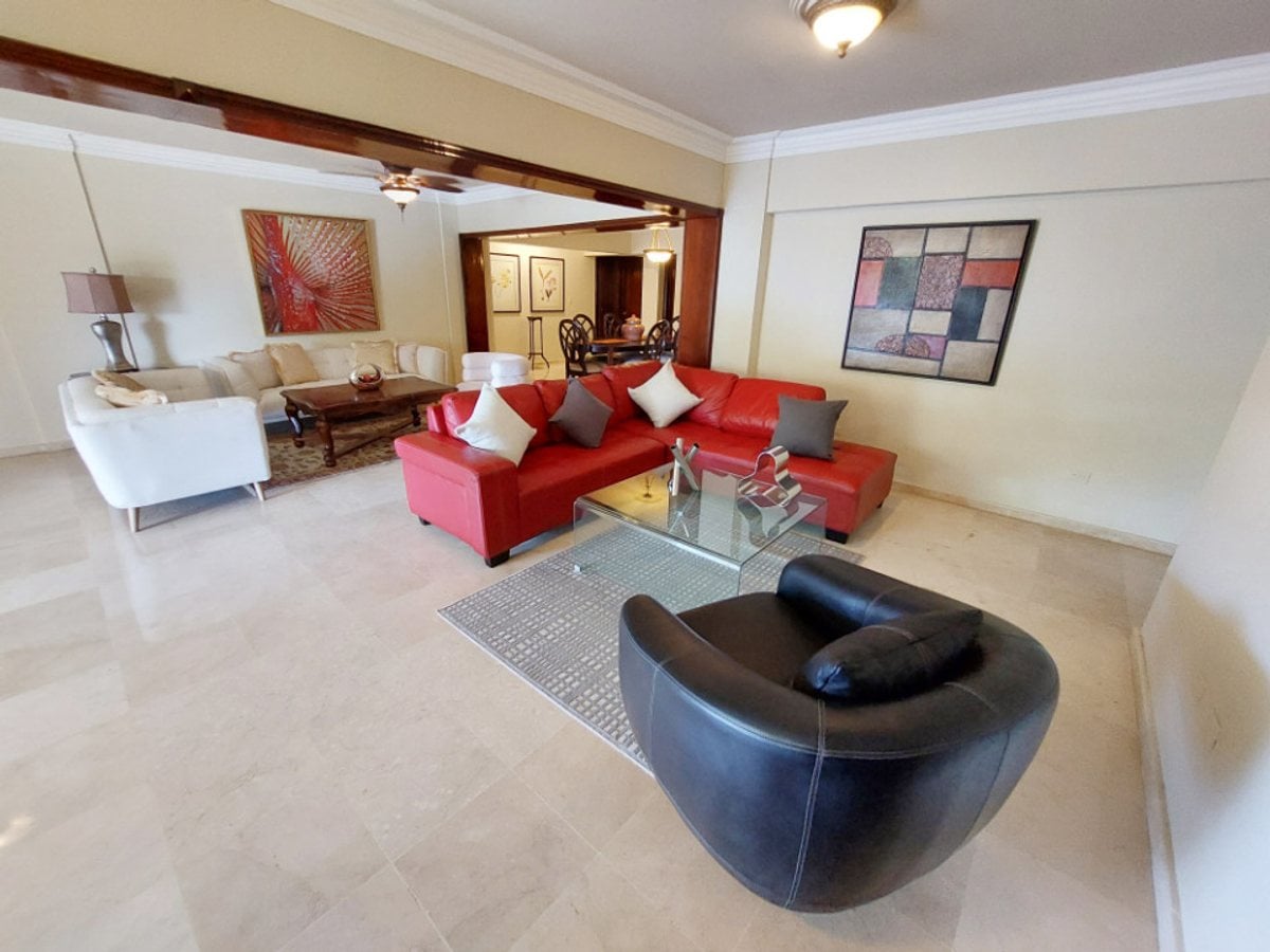 Apartamento amueblado en la Avenida Anacaona – foto 3