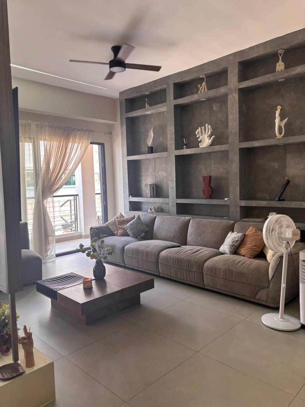 APARTAMENTO EN ALQUILER | 3 HAB | AMUEBLADO – foto 2