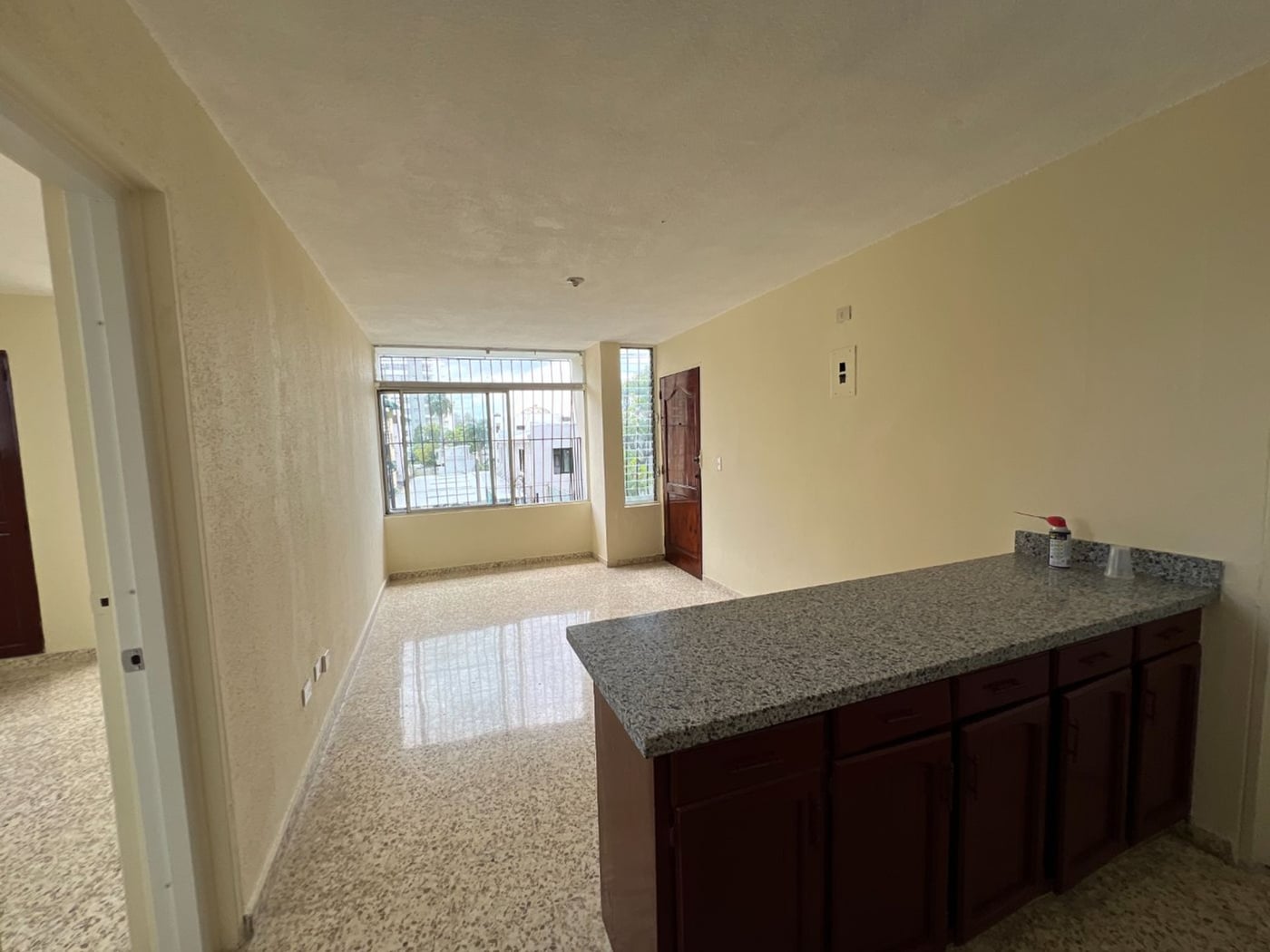 APARTAMENTO VACIO EN LOS PROCERES – foto 1