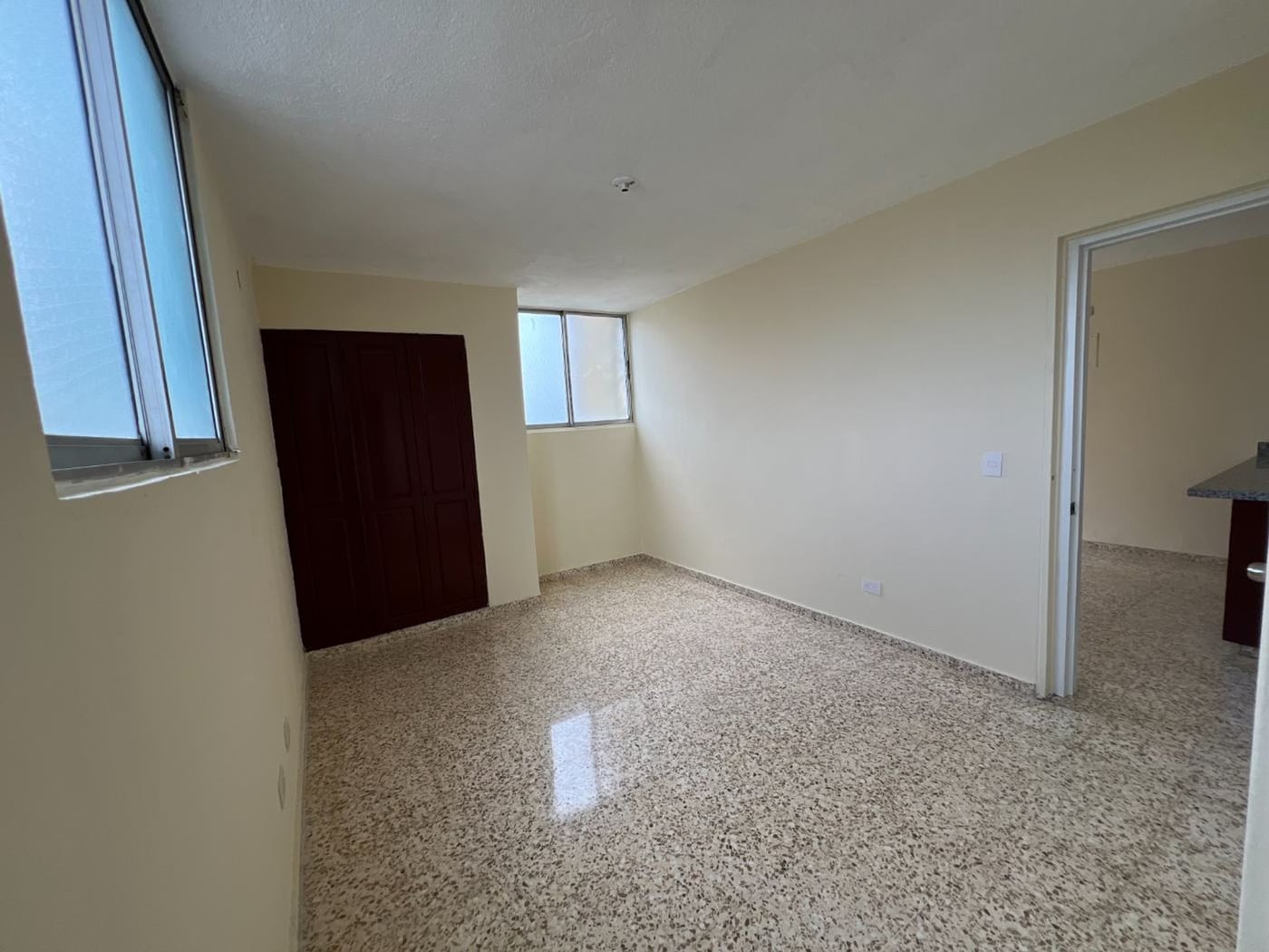 APARTAMENTO VACIO EN LOS PROCERES – foto 8