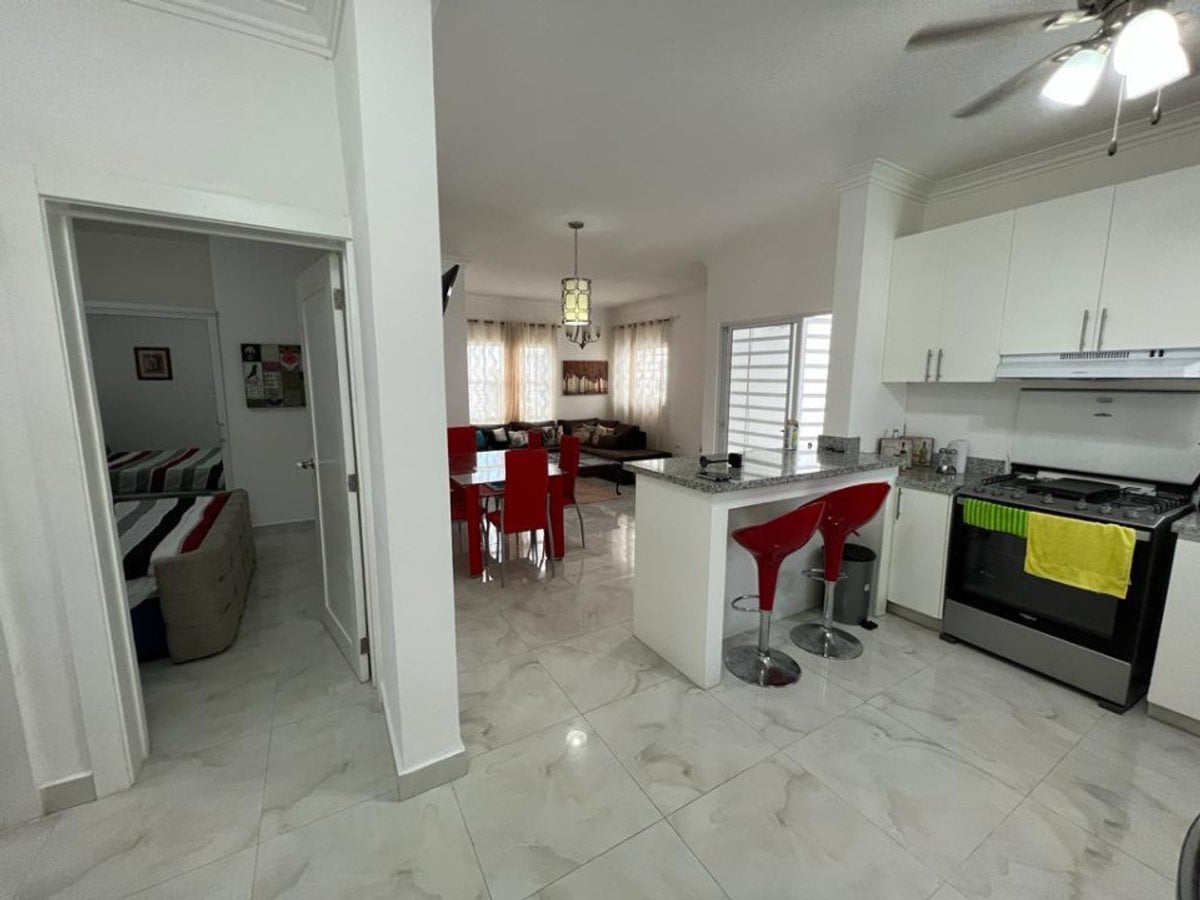 Casa en Caleta, La Romana 3 hab, piscina – foto 9