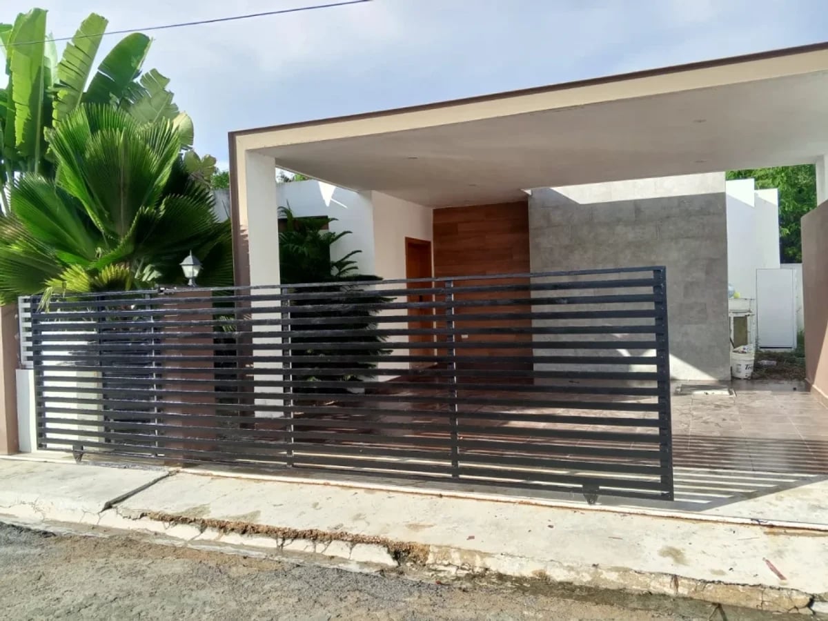 Casa en Caleta, La Romana 3 hab, piscina – foto 2