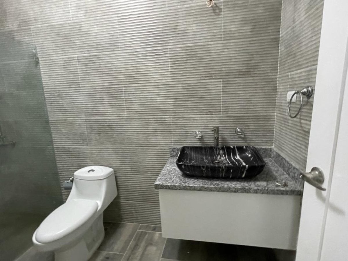 Casa en Caleta, La Romana 3 hab, piscina – foto 12