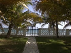 Villa amueblada frente al mar en Baní – foto 10