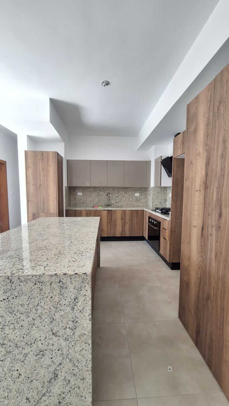Apartamento Nuevo en alquiler con 3 habitaciones – foto 2