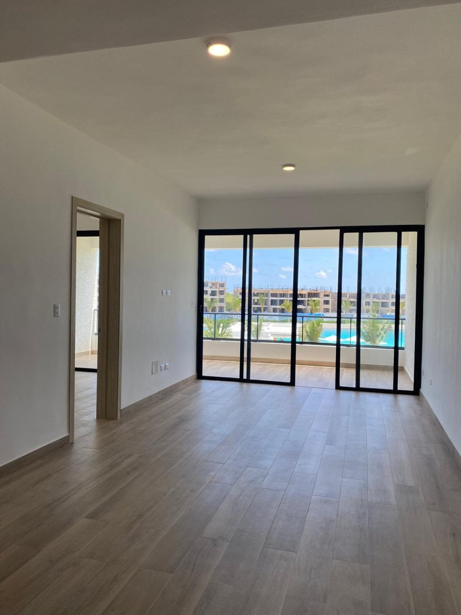 Apartamento 2 habitaciones con línea blanca y 2 parqueos – foto 2