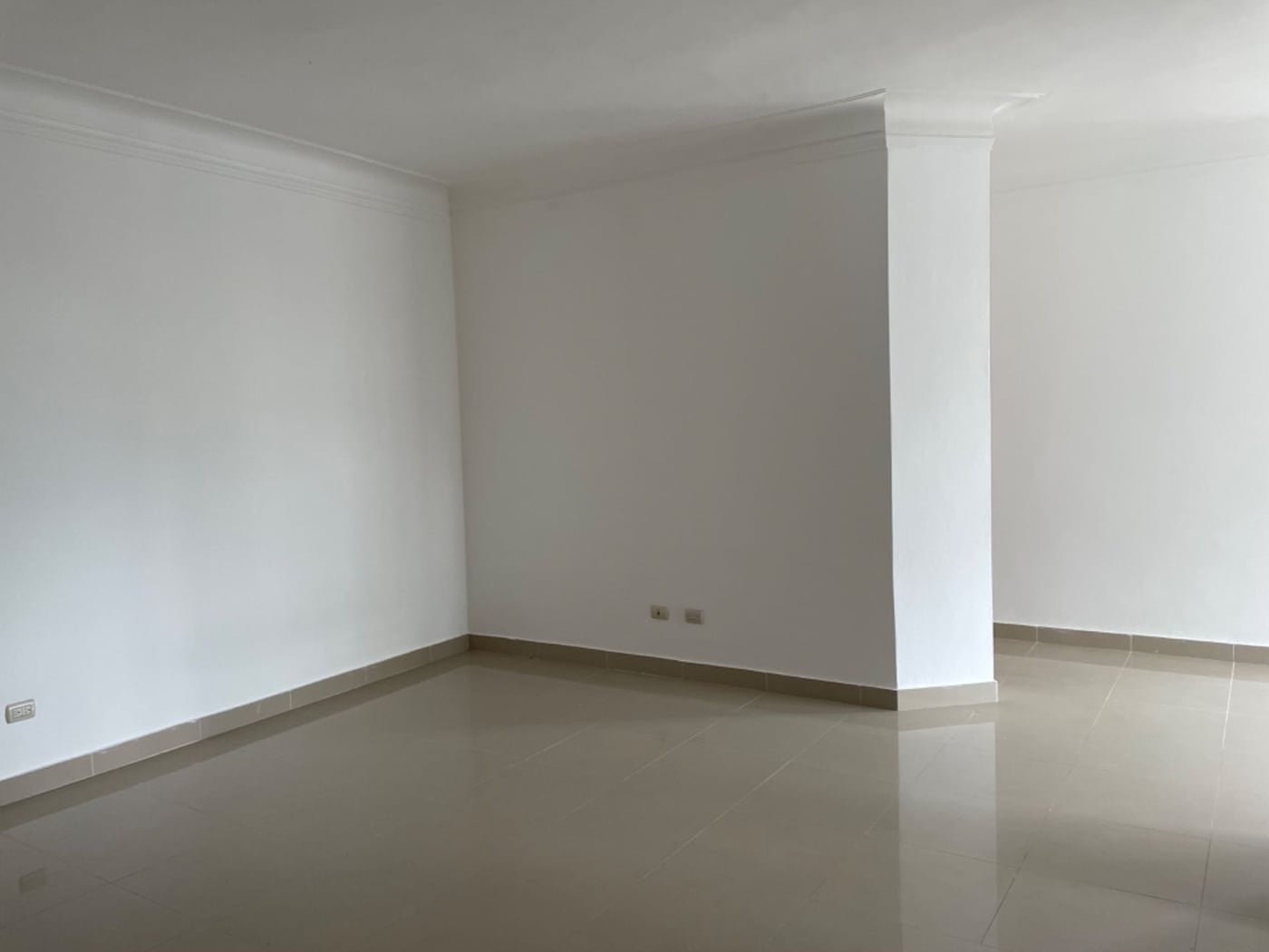 Alquiler 3 habitaciones Torre Zona Universitaria – foto 4