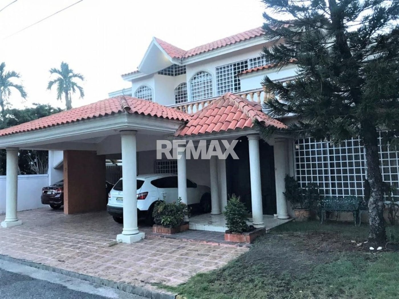 Impresionante casa en venta en GAZCUE – foto 1