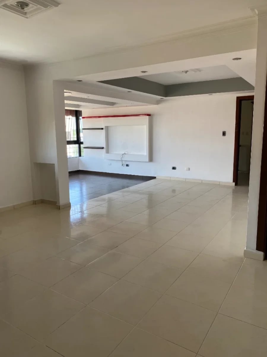 Apartamento en venta en Arroyo Hondo – foto 1