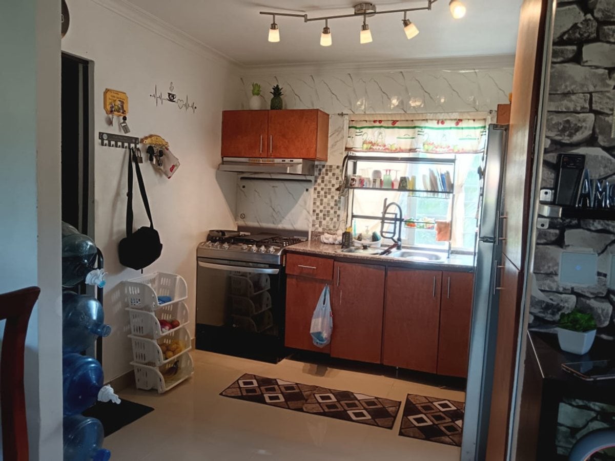 VENDO APART. EN RES.FRAYRA II, FRENTE APLAZA WAN – foto 6