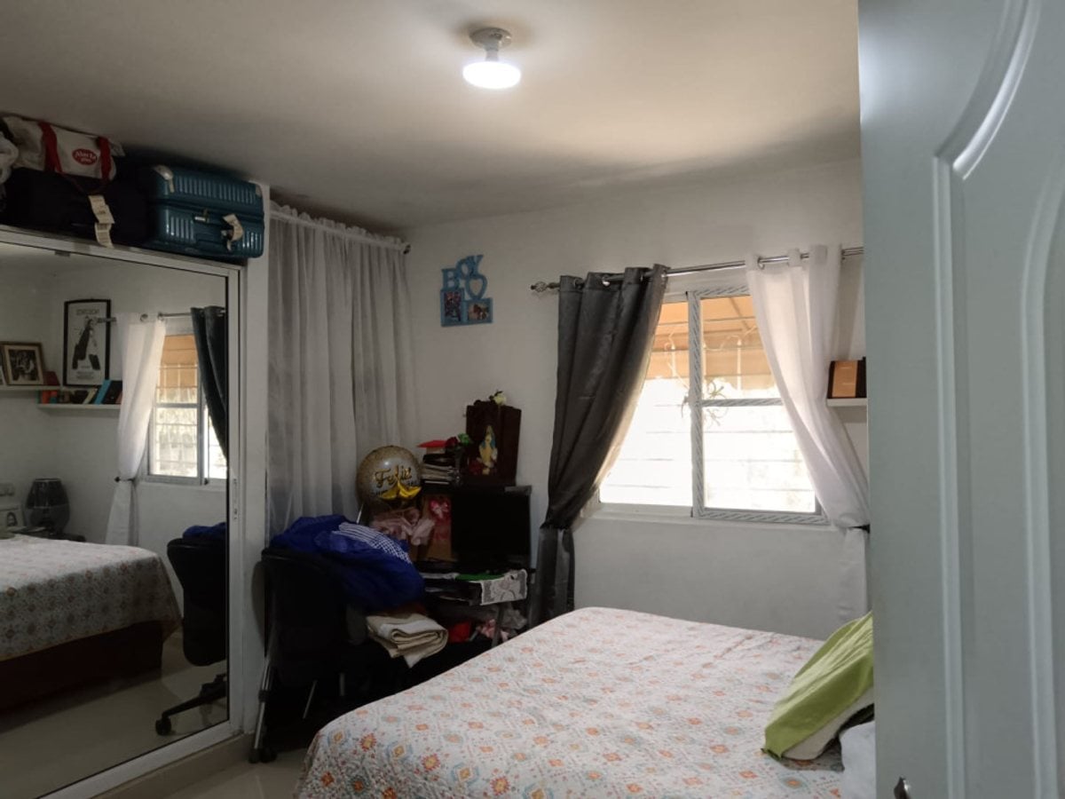 VENDO APART. EN RES.FRAYRA II, FRENTE APLAZA WAN – foto 10