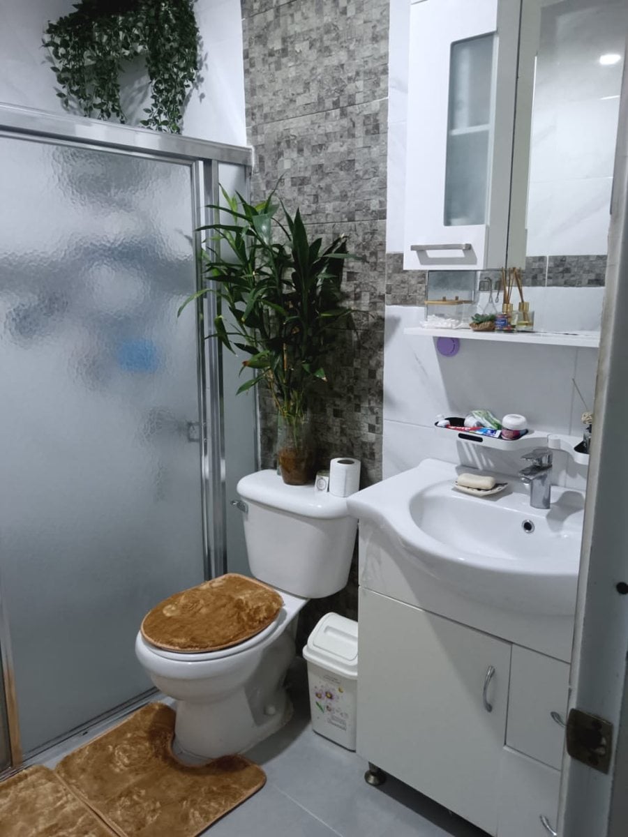 VENDO APART. EN RES.FRAYRA II, FRENTE APLAZA WAN – foto 5