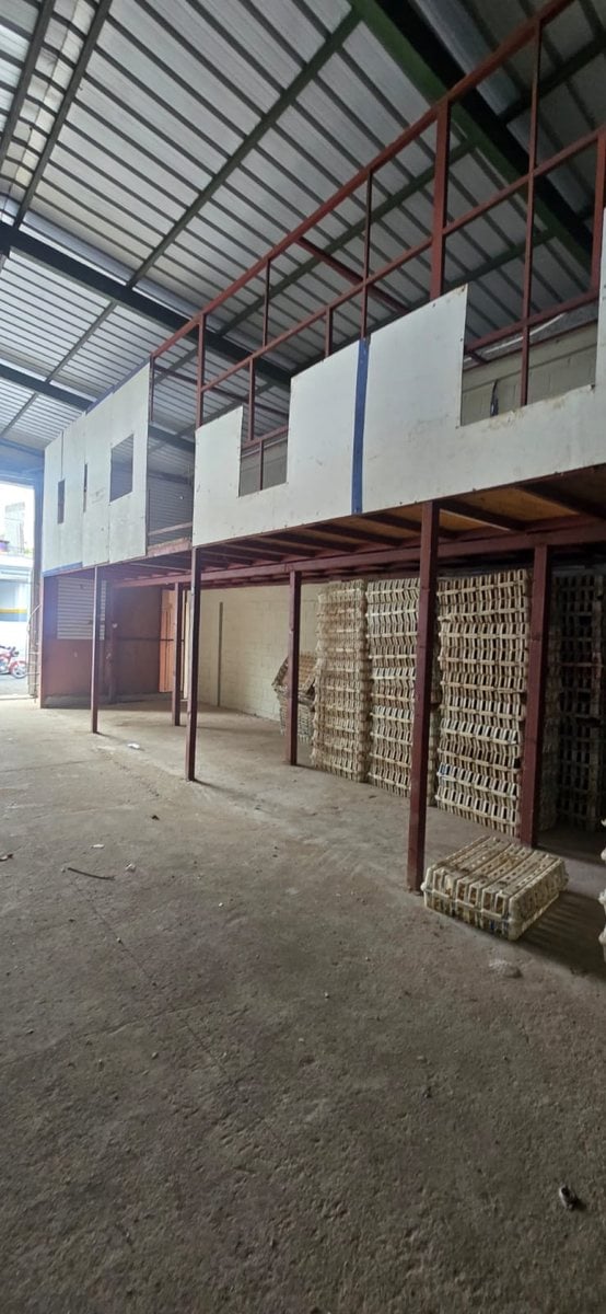 Nave industrial en alquiler – foto 2