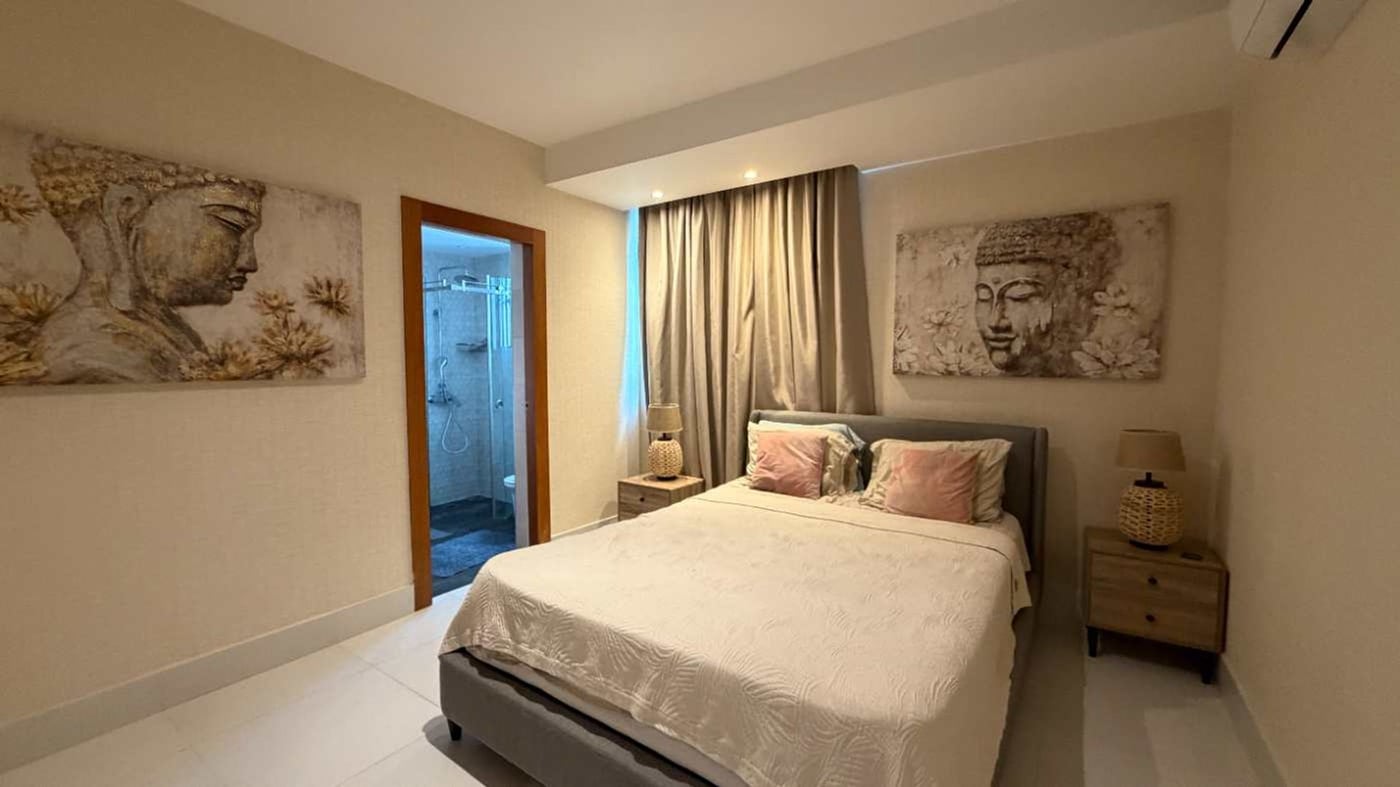 Apartamento alquiler Piso alto amueblado 3 parqueo – foto 8