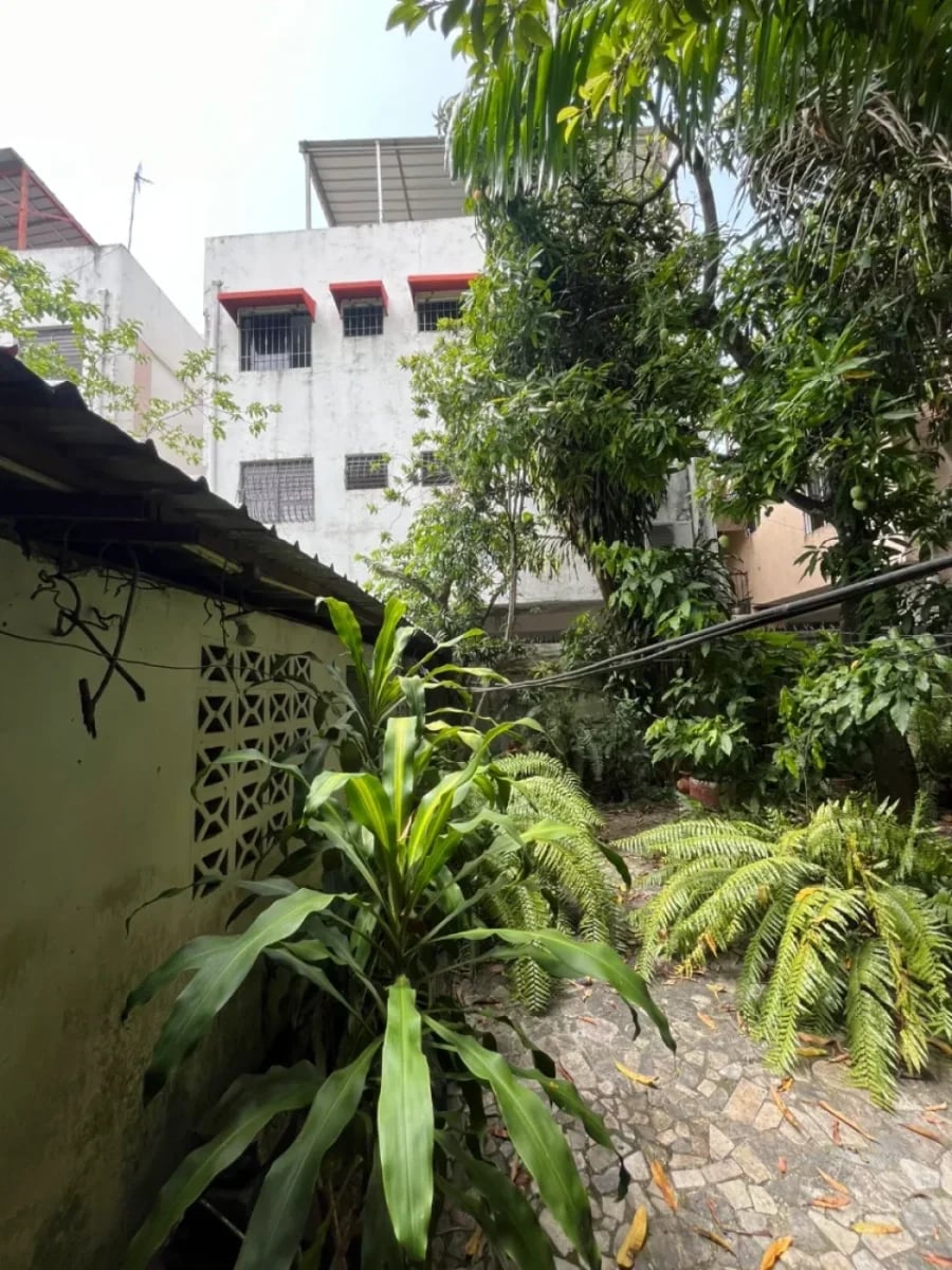 VENDO CASA SOLAR EN EL ENSANCHE OZAMA – foto 5