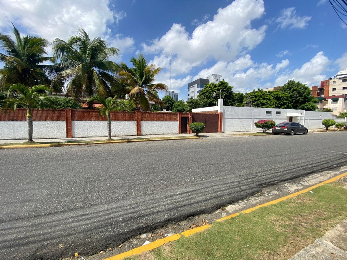 "Inversión Segura en Piantini – foto 3
