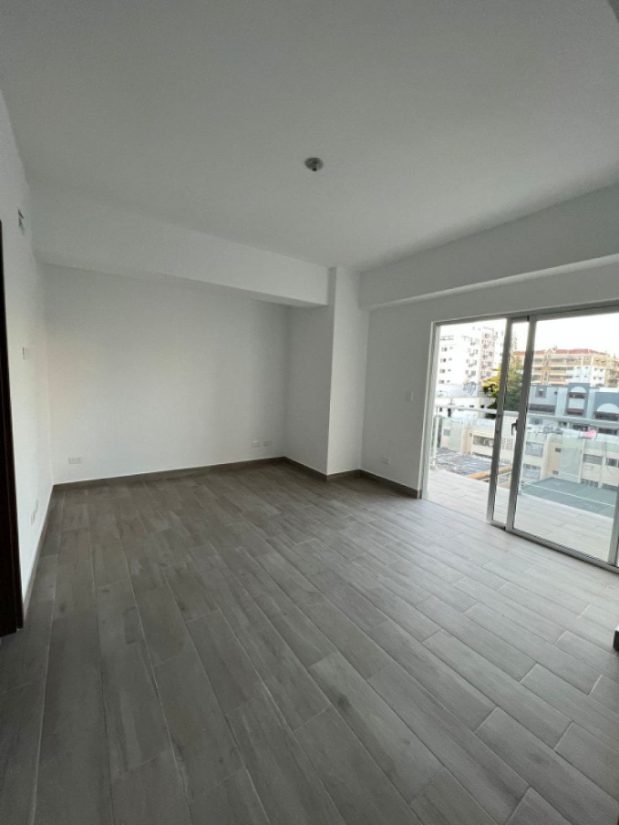Apartamento en alquiler de 1 habitación en Evaristo Morales – foto 4