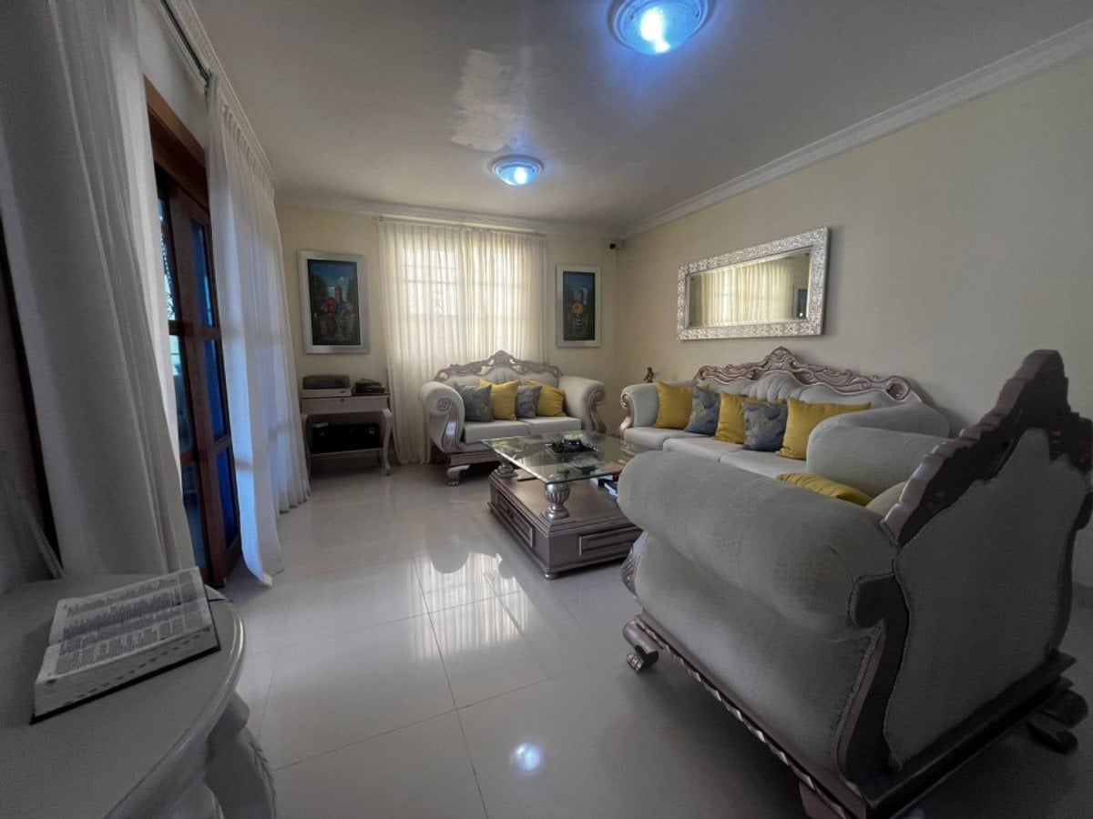 Casa en Venta en Residencial Brisa Oriental II – foto 3