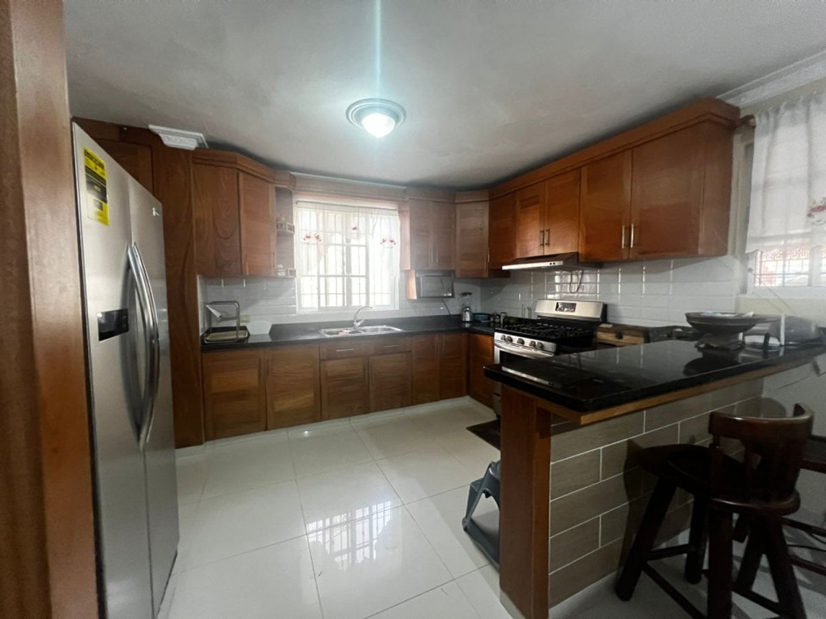 Casa en Venta en Residencial Brisa Oriental II – foto 6