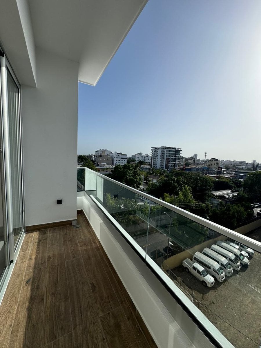 Apartamento en Urbanización Real, Santo Domingo – foto 1