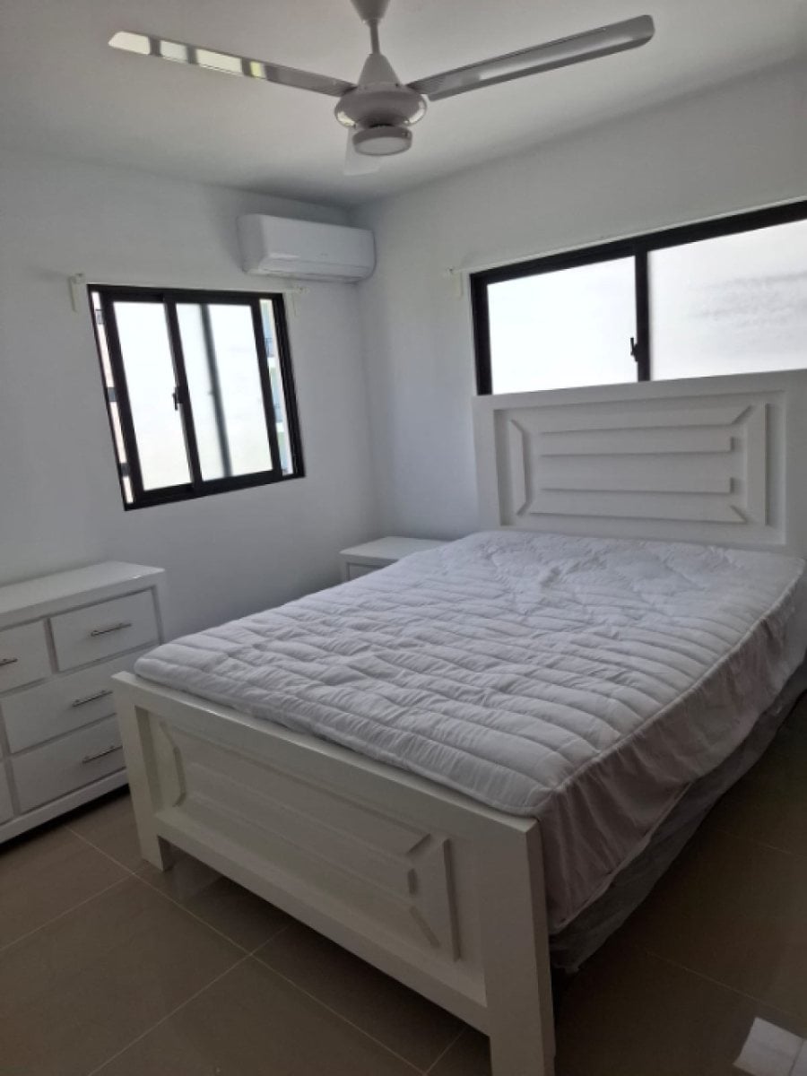 APARTAMENTO EN ALQUILER 1 DORMITORIO BÁVARO PUNTA – foto 5
