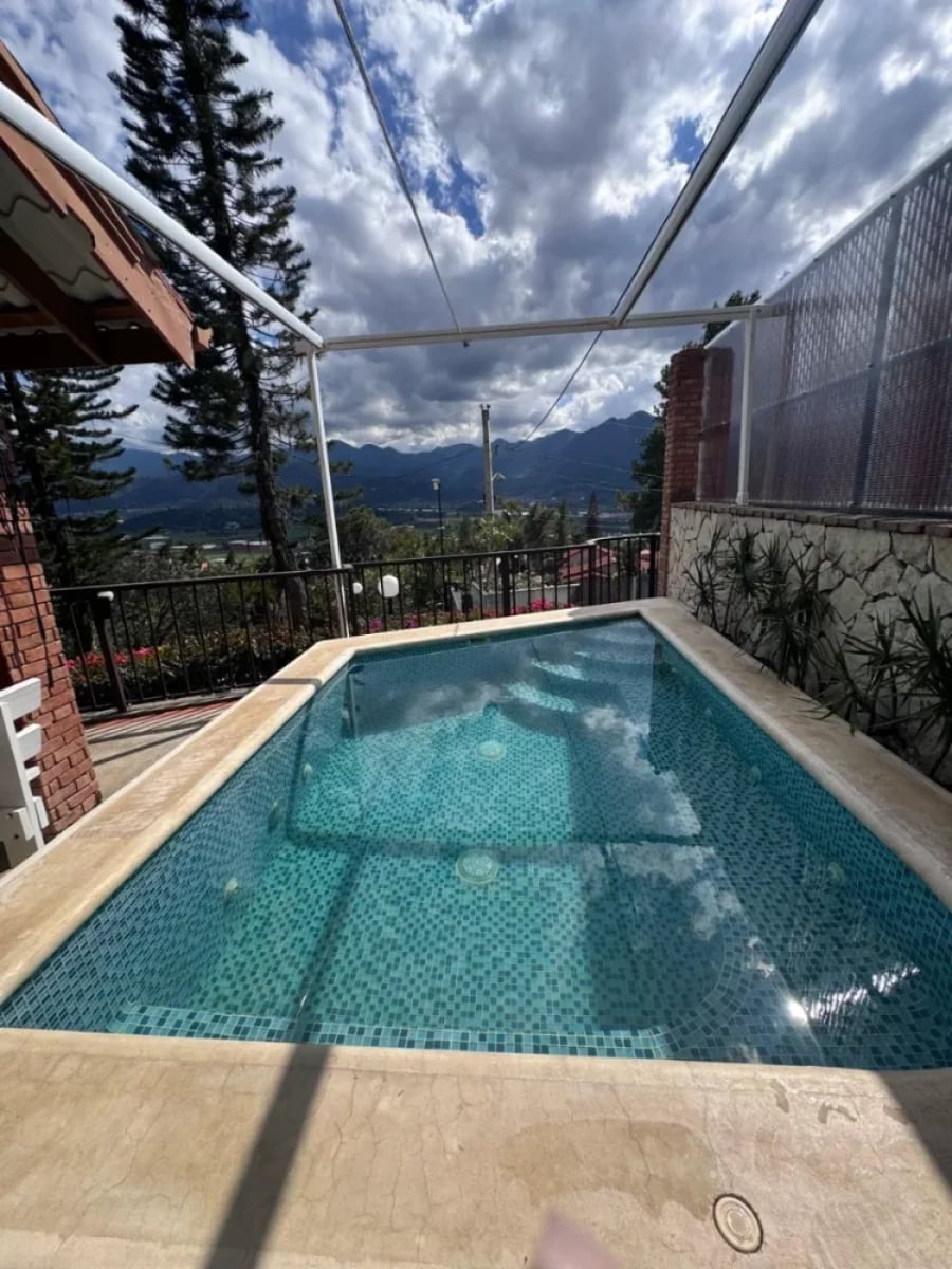 VILLA EN CONSTANZA CON VISTA AL VALLE – foto 10