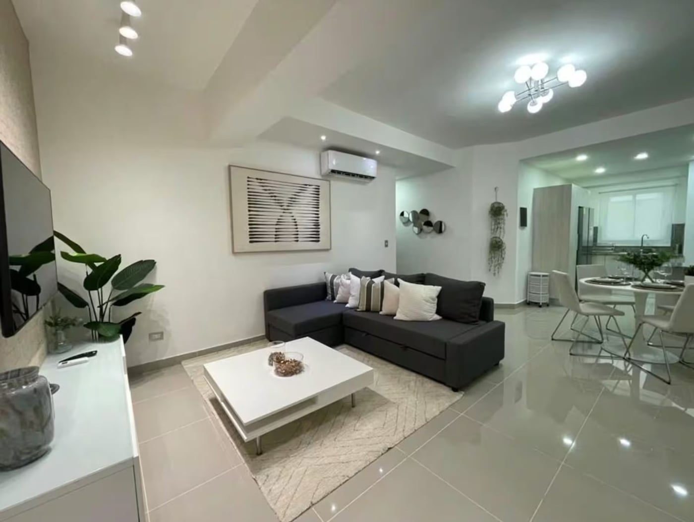 Apartamento Amueblado en Alquiler en Serralles – foto 1